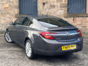 2015 Vauxhall Insignia 1.8 16v Sri Hatchback 5dr Petrol Manual Euro 5 (140 Ps) in Grey — image 2