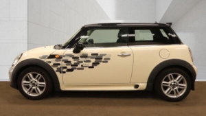 2010 MINI Hatch 1.6 Cooper Euro 5 3dr in White — image 6
