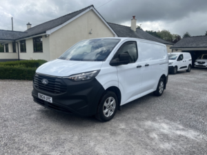2024 Ford Transit Custom 2.0 Transit Custom V710 Leader Van 280 L1 2.0l Ecoblue 110ps Fwd 6 Speed Manual in White — image 4