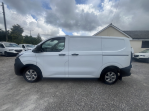 2024 Ford Transit Custom 2.0 Transit Custom V710 Leader Van 280 L1 2.0l Ecoblue 110ps Fwd 6 Speed Manual in White — image 5
