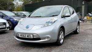 2012 Nissan Leaf 24kwh Auto 5dr in Silver — image 3