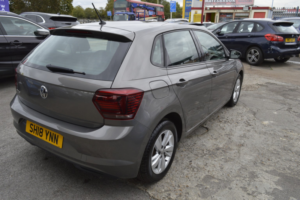 2019 Volkswagen Polo 1.0 Evo Se in Grey — image 2