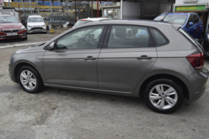 2019 Volkswagen Polo 1.0 Evo Se in Grey — image 5