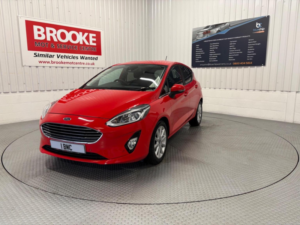 2017 Ford Fiesta 1.0t Ecoboost Titanium Auto Euro 6 (s/s) 5dr in Red — image 4