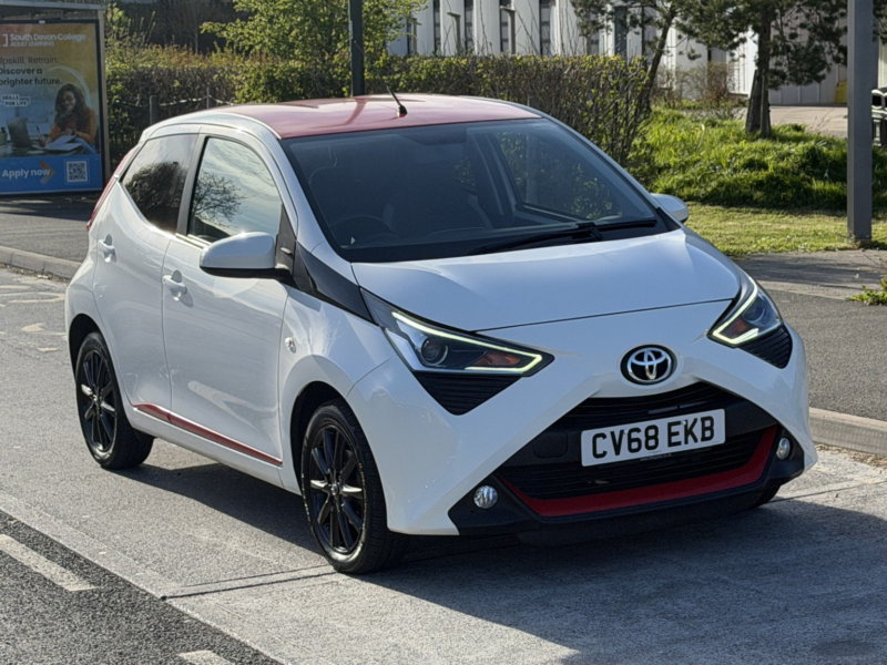 2018 Toyota Aygo 1.0 Vvt-I X-Press in White — image 1