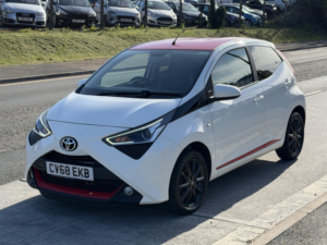 2018 Toyota Aygo 1.0 Vvt-I X-Press in White — image 5
