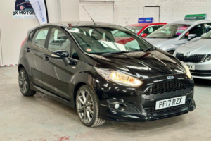 2017 Ford Fiesta 1.0t Ecoboost St-Line Euro 6 (s/s) 5dr in Black — image 2