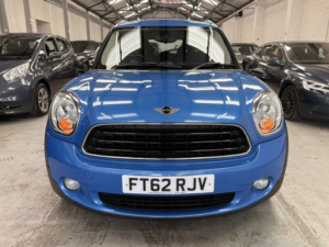 2012 MINI Countryman 1.6 One D Countryman in Blue — image 5