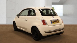 2009 Fiat 500 1.3 Multijet Lounge Euro 4 3dr in White — image 4