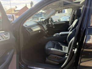 2017 Mercedes-Benz Gle 2.1 Gle250d Amg Line in Black — image 5