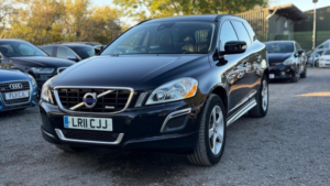 2011 Volvo Xc60 2.4 D5 R-Design Geartronic AWD Euro 5 5dr in Black — image 3