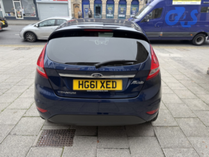 2012 Ford Fiesta 1.6 Titanium in Blue — image 5