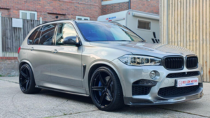 2018 BMW X5 M 4.4 Biturbo V8 Auto Xdrive Euro 6 (s/s) 5dr in Grey — image 4