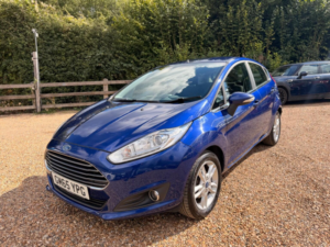 2016 Ford Fiesta 1.25 Zetec Euro 6 5dr in Blue — image 4
