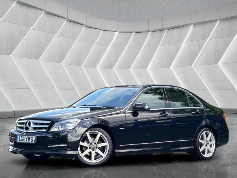 2011 Mercedes-Benz C Class 2.1 C250 Cdi Blueefficiency Sport Auto Euro 5 4dr in Black — image 1