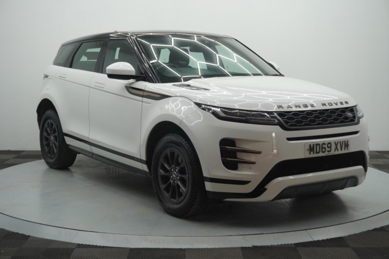 2020 Land Rover Range Rover Evoque 2.0 D150 R-Dynamic Fwd Euro 6 (s/s) 5dr in White — image 1