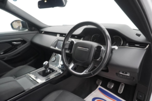 2020 Land Rover Range Rover Evoque 2.0 D150 R-Dynamic Fwd Euro 6 (s/s) 5dr in White — image 3