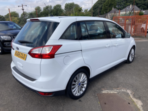 2015 Ford Grand C-Max 1.5 Tdci Titanium in White — image 4