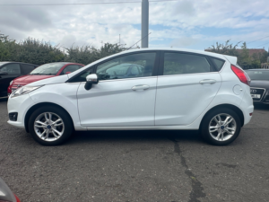 2017 Ford Fiesta 1.0t Ecoboost Zetec Hatchback 5dr Petrol Manual Euro 6 (s/s) (100 Ps) in White — image 4