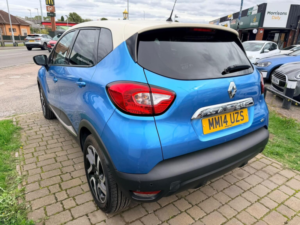 2014 Renault Captur 1.5 Dci Energy Dynamique S Medianav Euro 5 (s/s) 5dr in Blue — image 2