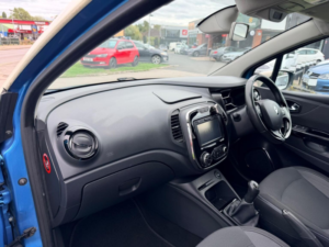 2014 Renault Captur 1.5 Dci Energy Dynamique S Medianav Euro 5 (s/s) 5dr in Blue — image 3