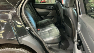 2018 Land Rover Range Rover Velar 2.0 D240 R-Dynamic Hse Auto 4WD Euro 6 (s/s) 5dr in Black — image 6