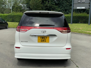 2008 Toyota Estima MPV in White — image 6