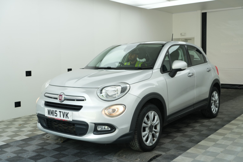 2015 Fiat 500x 1.4 500x City Look 1.4 Multiair Ii 140hp Pop Star in Grey — image 1