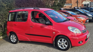 2003 Toyota Yaris Verso 1.3 Vvt-I T Spirit in Red — image 6