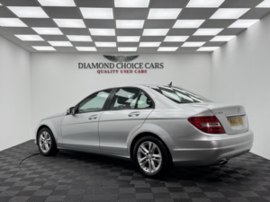 2013 Mercedes-Benz C Class 1.6 C180 Executive Se in Silver — image 4