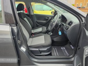 2011 Volkswagen Polo 1.2 S Hatchback 5dr Petrol Manual Euro 5 (a/c) (60 Ps) in Grey — image 6