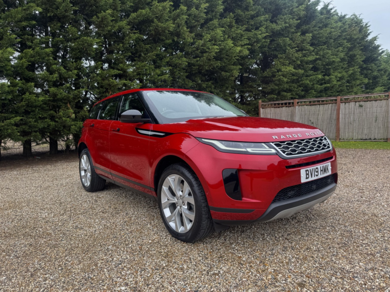 2019 Land Rover Range Rover Evoque 2.0 D180 Se in Red — image 1