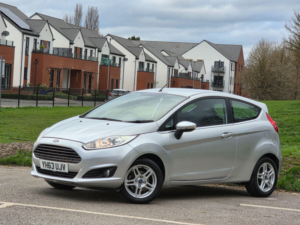 2013 Ford Fiesta 1.25 Zetec Euro 5 3dr in Silver — image 3