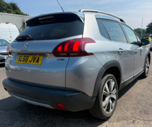 2016 Peugeot 2008 1.6 Bluehdi Allure SUV 5dr Diesel Manual Euro 6 (s/s) (120 Ps) in Grey — image 3