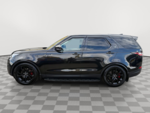 2017 Land Rover Discovery 2.0 Sd4 Hse SUV 5dr Diesel Auto 4WD Euro 6 (s/s) (240 Ps) in Black — image 5