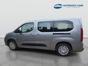 2024 Vauxhall Combo Life Design Xl 7 Seater in Grey — image 5