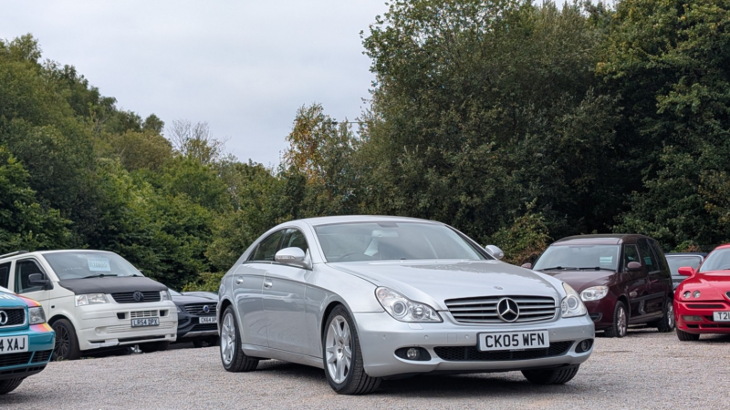2005 Mercedes-Benz Cls 3.5 Cls350 in Silver — image 1