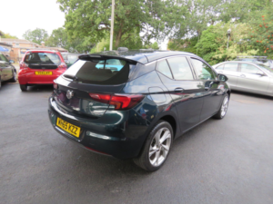 2016 Vauxhall Astra 1.4i Turbo Sri Euro 6 5dr in Green — image 5
