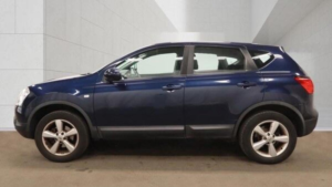 2009 Nissan Qashqai 2.0 Acenta 2WD 5dr in Blue — image 5