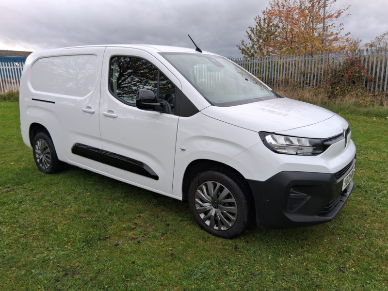 2024 Citroen Berlingo 1.5 Bluehdi 950 Driver Xl Panel Van 6dr Diesel Manual Lwb Euro 6 (s/s) (100 Ps) in White — image 1