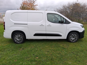 2024 Citroen Berlingo 1.5 Bluehdi 950 Driver Xl Panel Van 6dr Diesel Manual Lwb Euro 6 (s/s) (100 Ps) in White — image 2