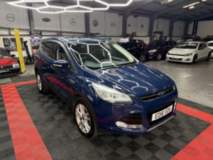2016 Ford Kuga 2.0 Tdci Titanium X in Blue — image 5