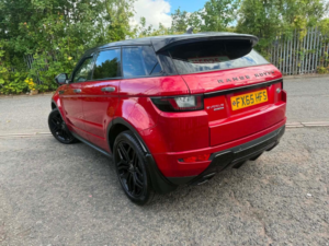 2015 Land Rover Range Rover Evoque 2.0 Td4 Hse Dynamic 4WD Euro 6 (s/s) 5dr in Red — image 4