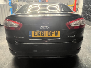 2011 Ford Mondeo 1.6 Tdci Econetic Titanium in Black — image 5