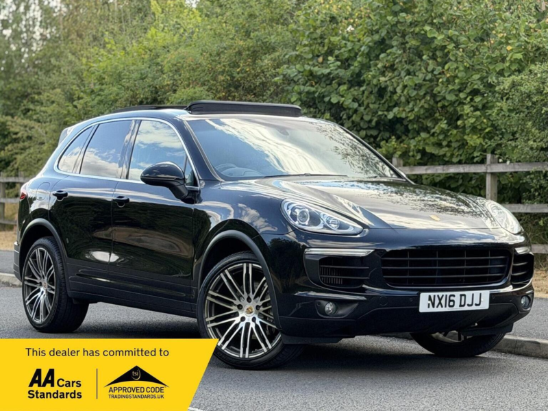 2016 Porsche Cayenne 3.0 Td V6 Tiptronics 4WD Euro 6 (s/s) 5dr in Black — image 1