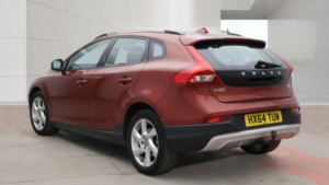 2014 Volvo V40 Cross Country 1.6 D2 Lux in Red — image 5
