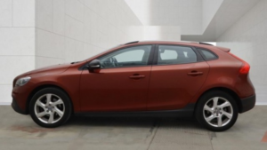 2014 Volvo V40 Cross Country 1.6 D2 Lux in Red — image 6