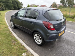 2010 Vauxhall Corsa 1.2 I 16v Sxi in Blue — image 3