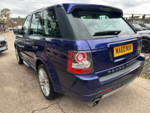 2010 Land Rover Range Rover Sport 5.0 V8 Hse Autobiography Spec in Blue — image 3