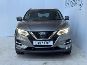 2017 Nissan Qashqai 1.5 Dci Tekna Euro 6 (s/s) 5dr — image 2